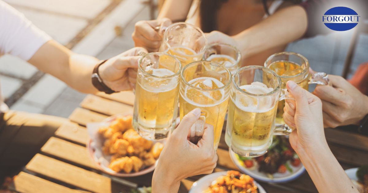 Bia rượu là một trong những loại thức uống chứa hàm lượng purin cao, ảnh hưởng xấu tới tình trạng bệnh gút